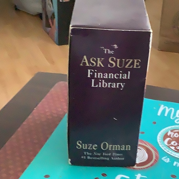 Books - Picture 2 of 3